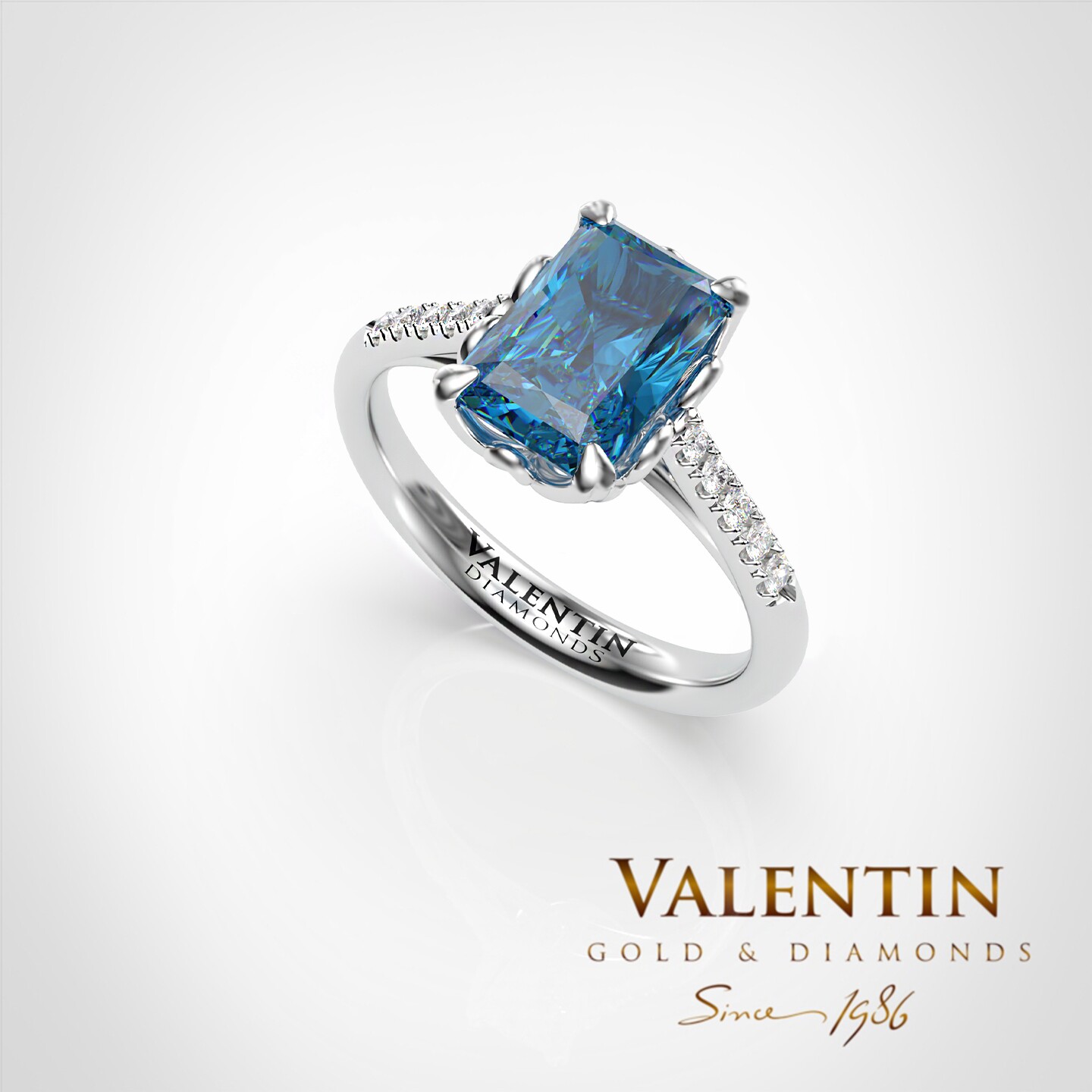 4775 White Blue Diamond